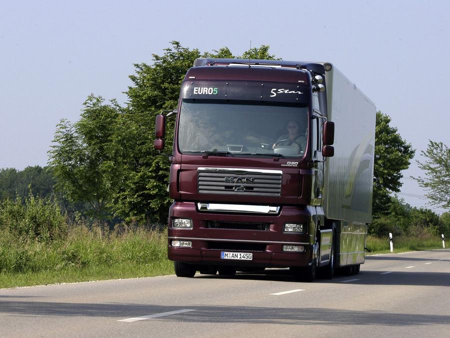 MAN TGA 4x2 2000 года  (фото 9 из 14)